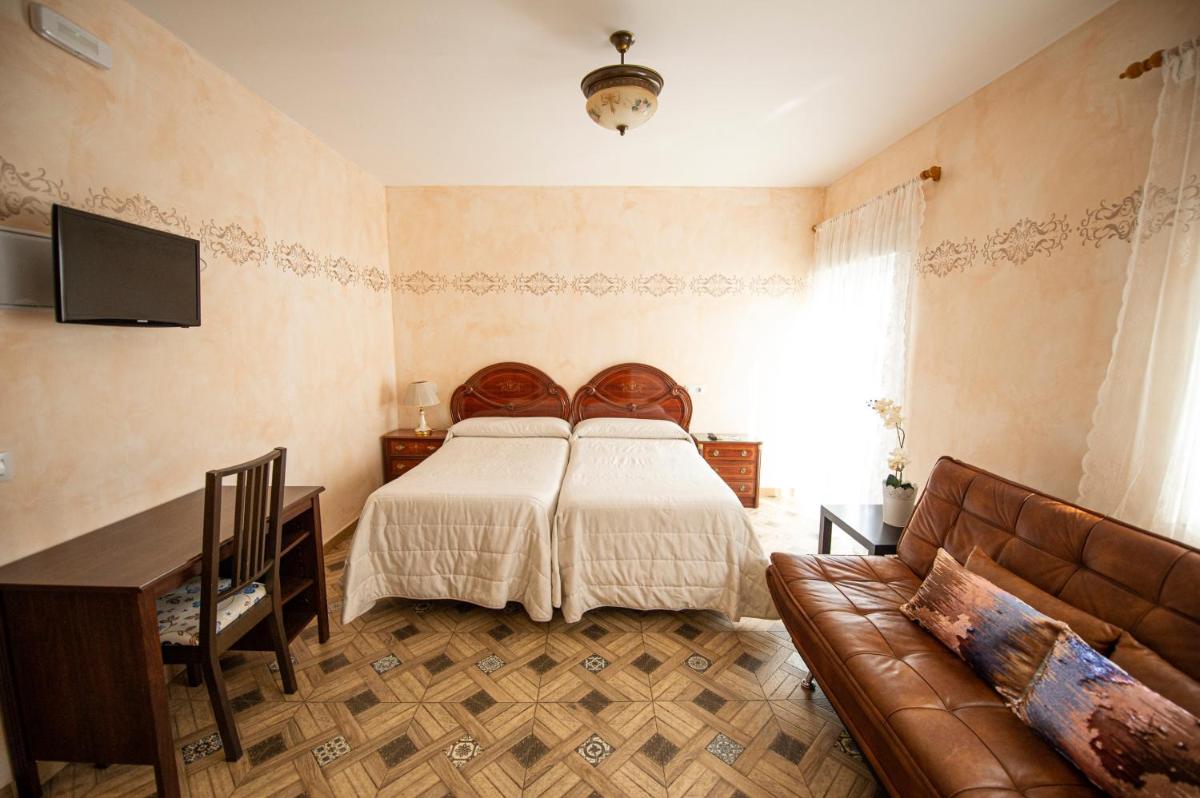 Hostal Paquita - Housity