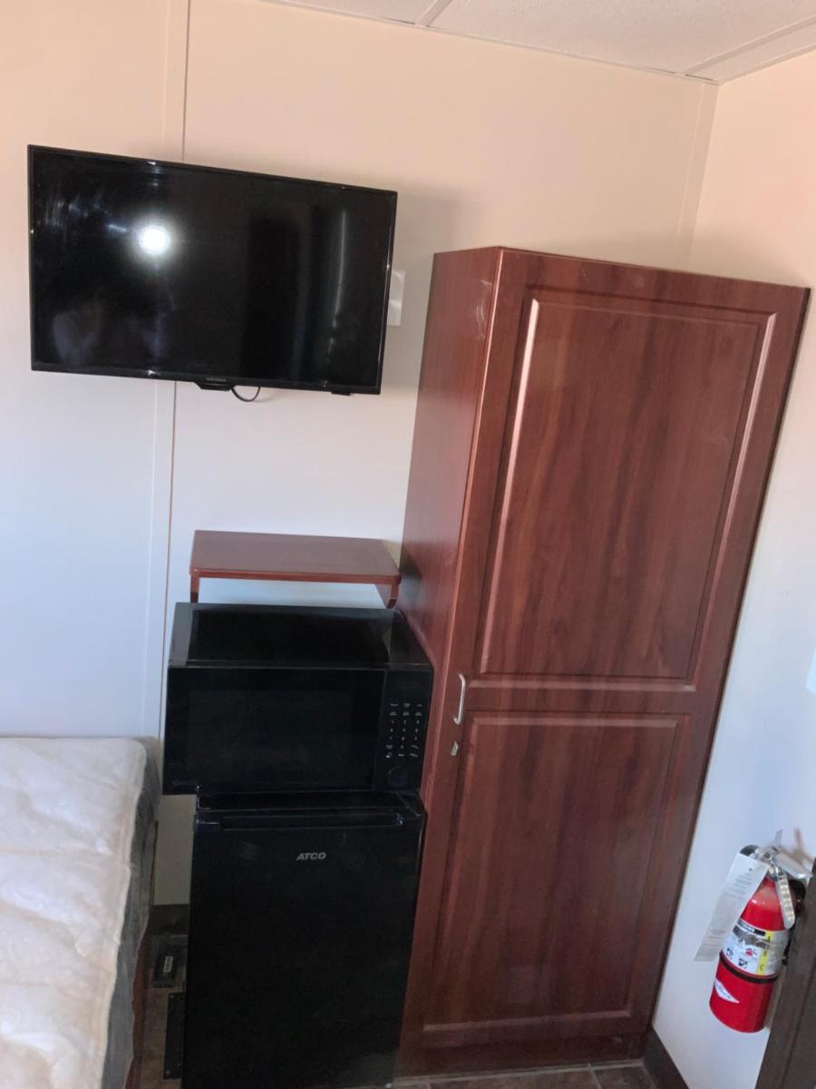 Karbani Inn - Housity