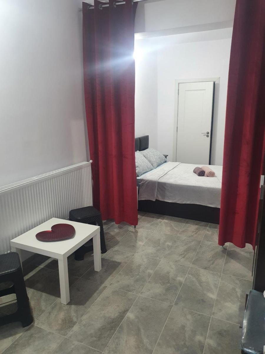 Nic regim hotelier - Housity