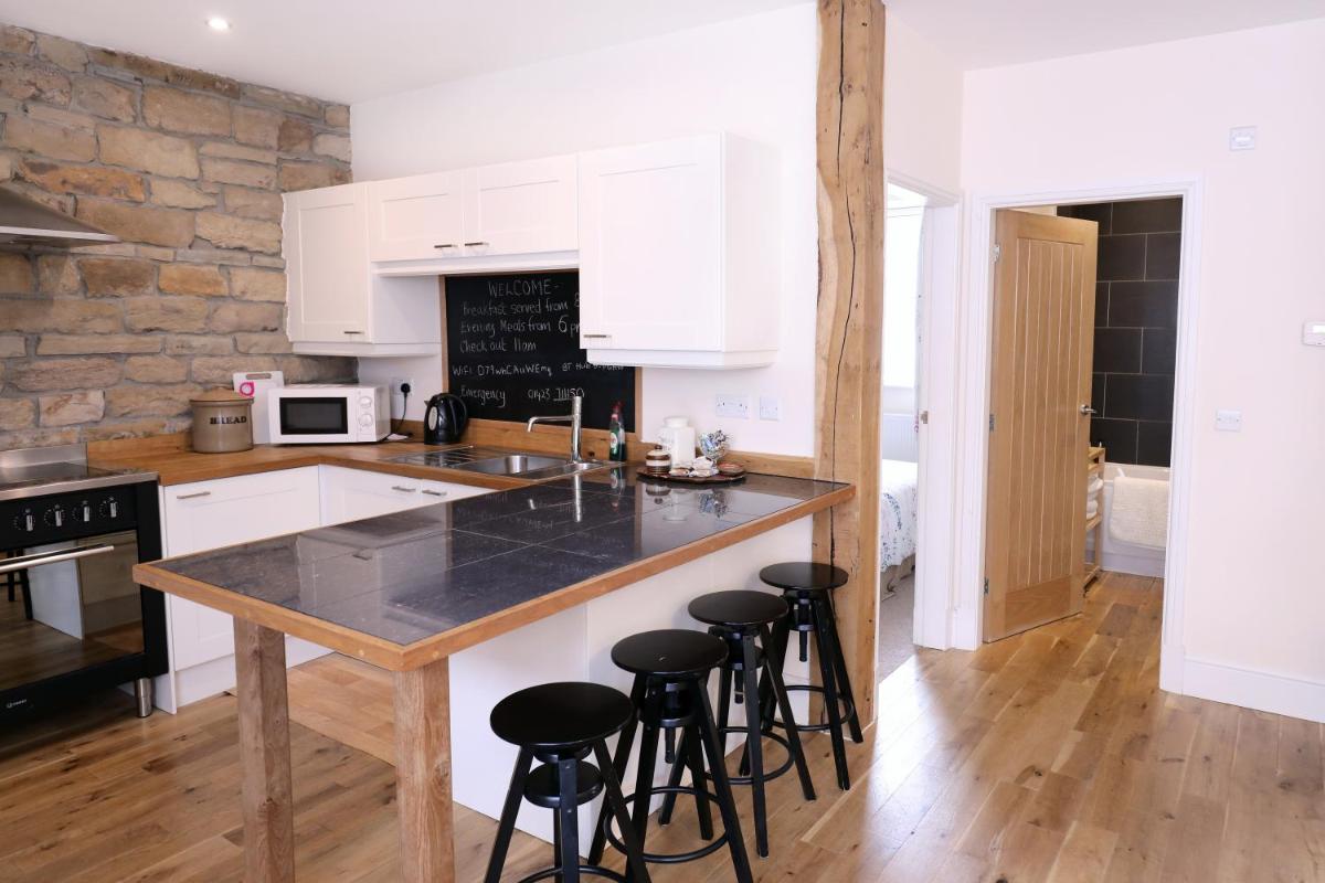 Stable Cottage - Housity