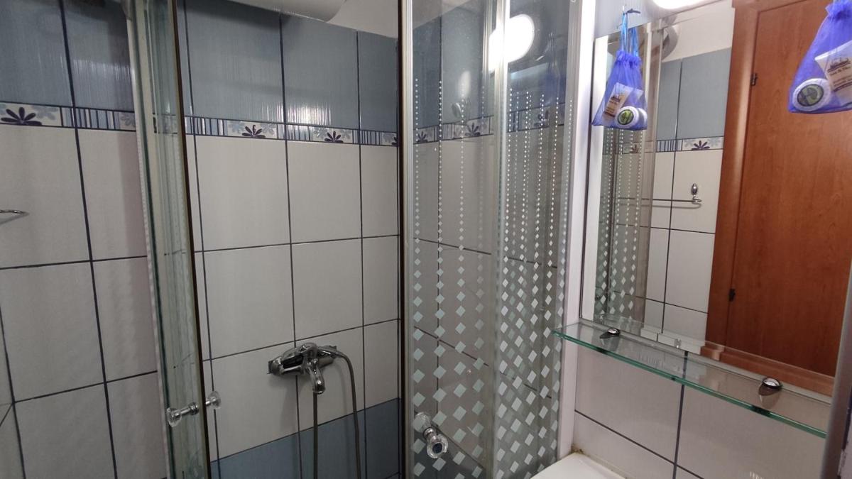 Alexandros Inn - Housity