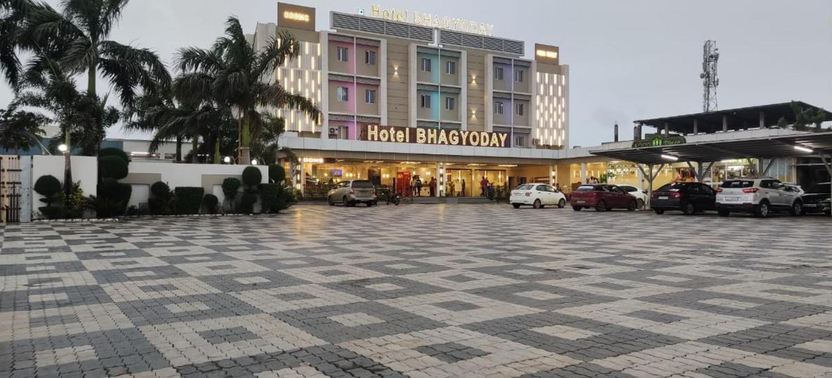 HOTEL BHAGYODAY - Housity