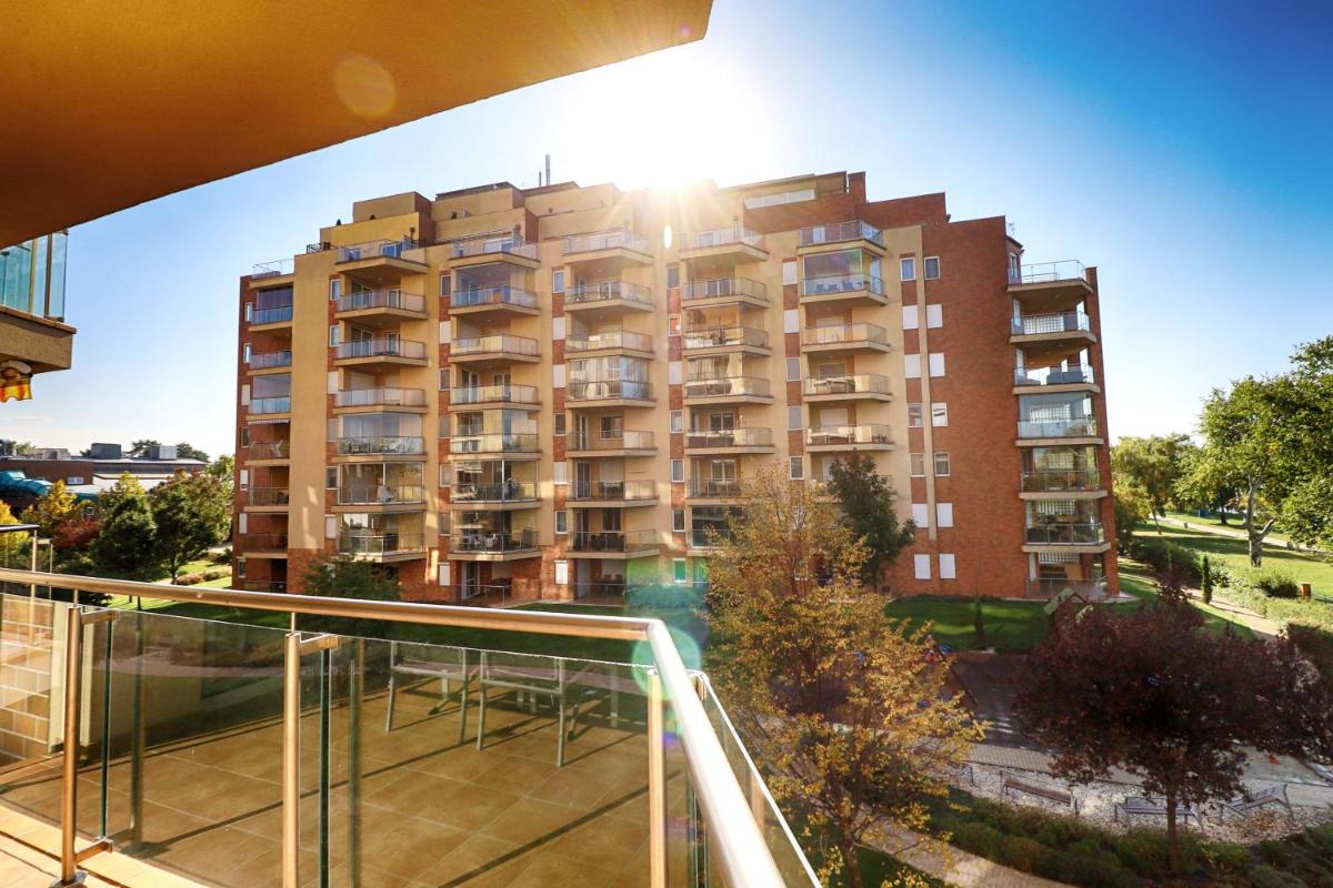 Galerius Golden Beach Apartment - Housity