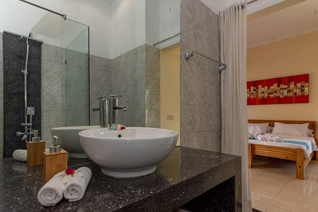 Villa Lovina Beach 1 - Housity