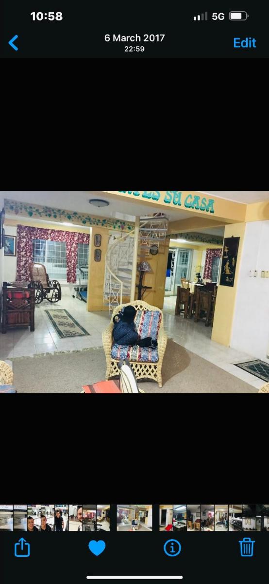 Suitetrails - La Casa Blanca Beach Front Accommodation