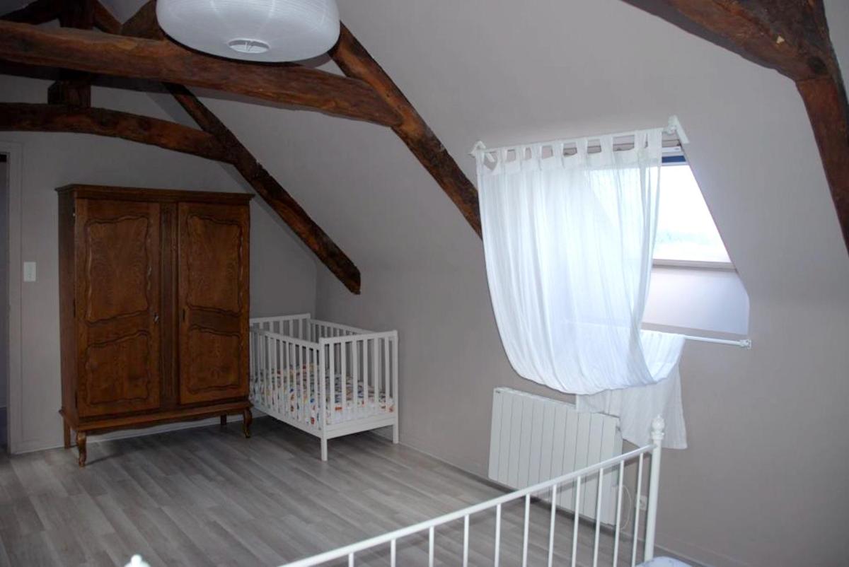 Maison charmante à Jugon-les-Lacs avec jardin - Housity