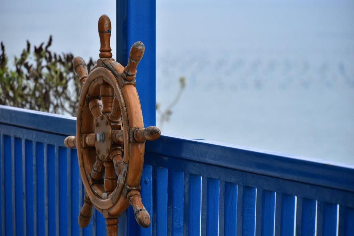 Navy Greece Villa with swimming pool & sea view - Housity