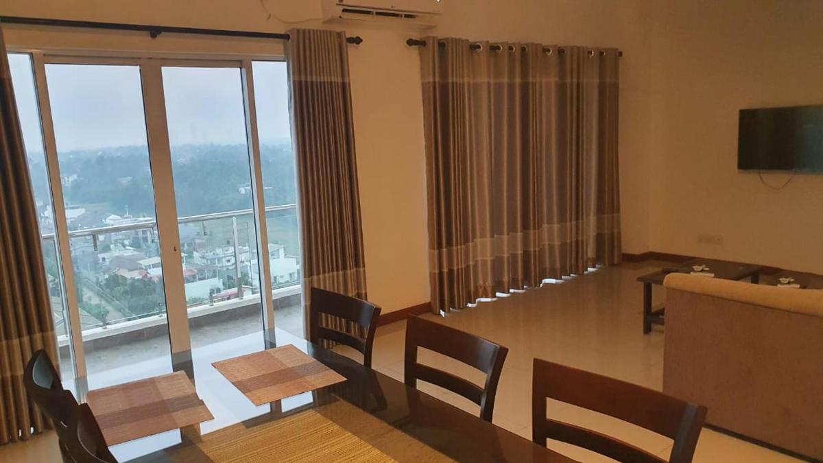 Suitetrails - Orchid Apartments 2, Top Most Floor Apartment