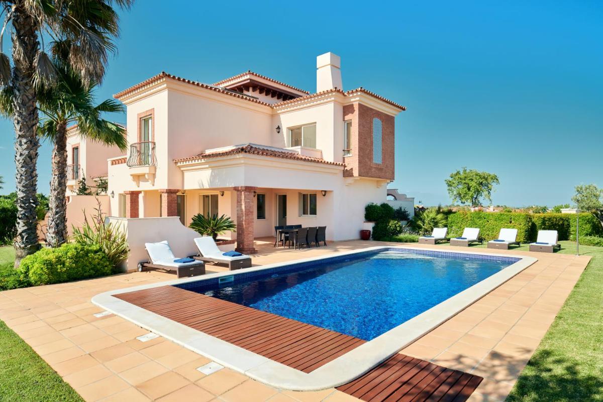 A piscina em ou perto de Monte Rei Golf & Country Club