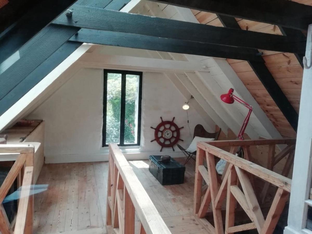 Charming holiday home near Pointe du Raz - Housity