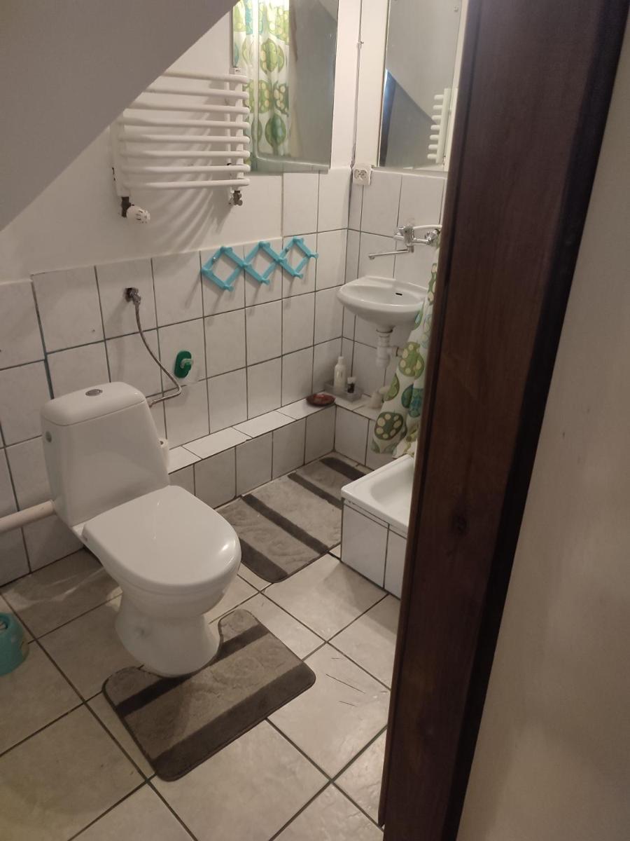 Gospodarstwo Agroturystyczne Dworek Andrzejówka - Housity