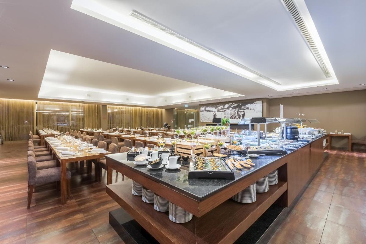 Refeições no hotel ou nas proximidades
