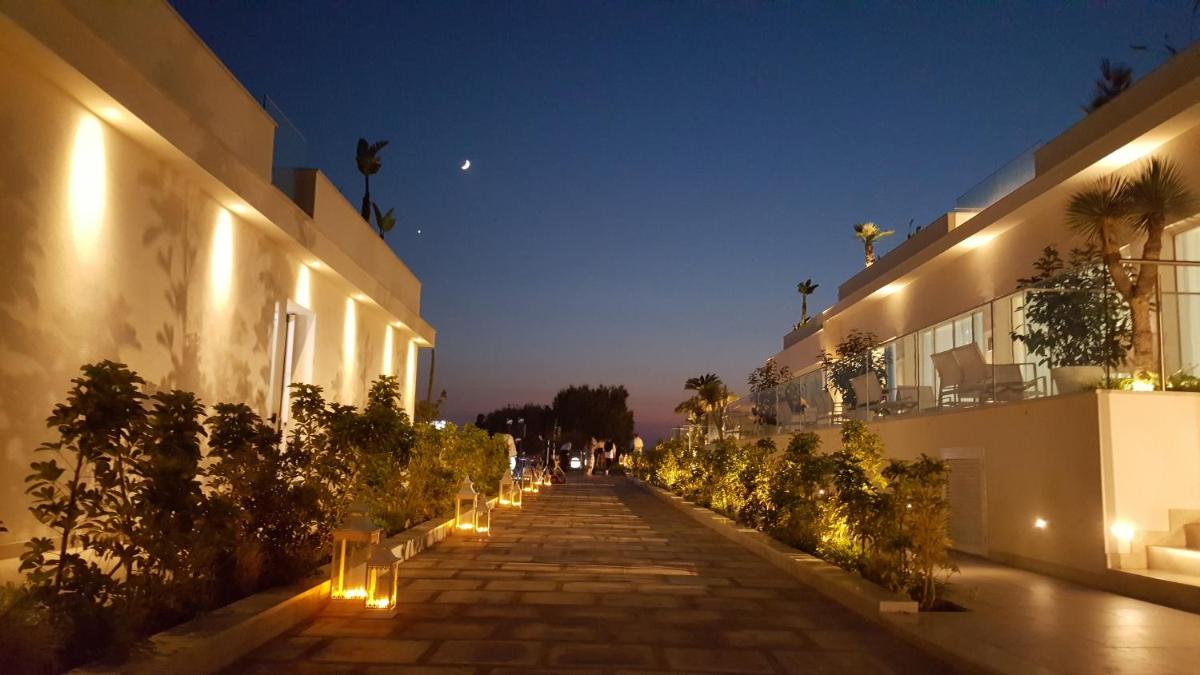 Modica Beach Resort - Housity