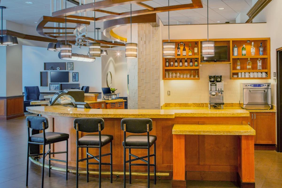 Suitetrails - Hyatt Place Madison/Downtown