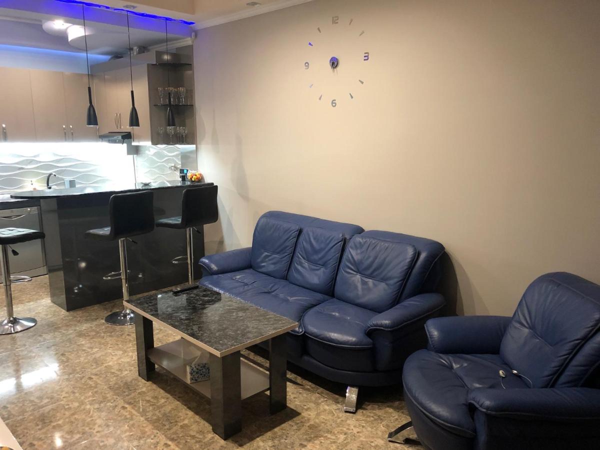 Ashtarak-1 Modern Apartment - Housity