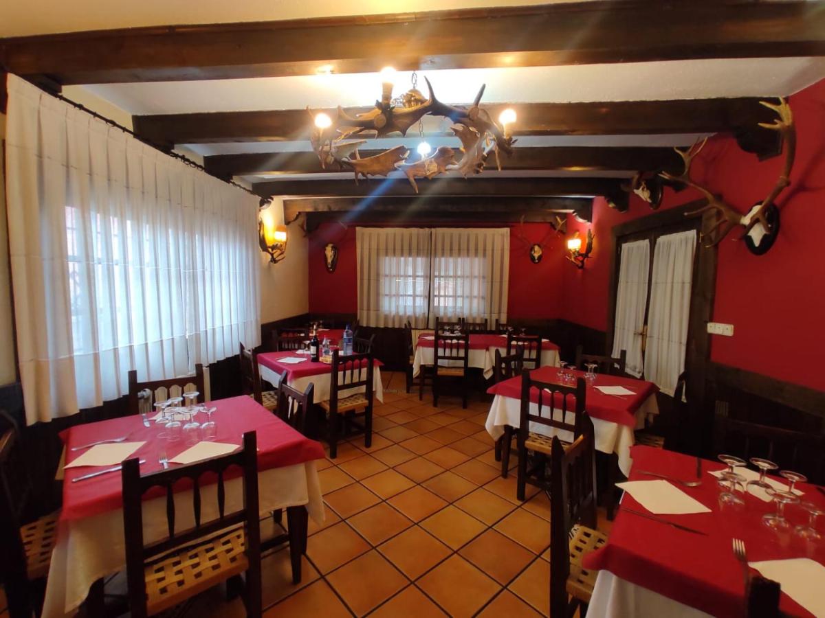 Hostal Restaurante Serrania - Housity