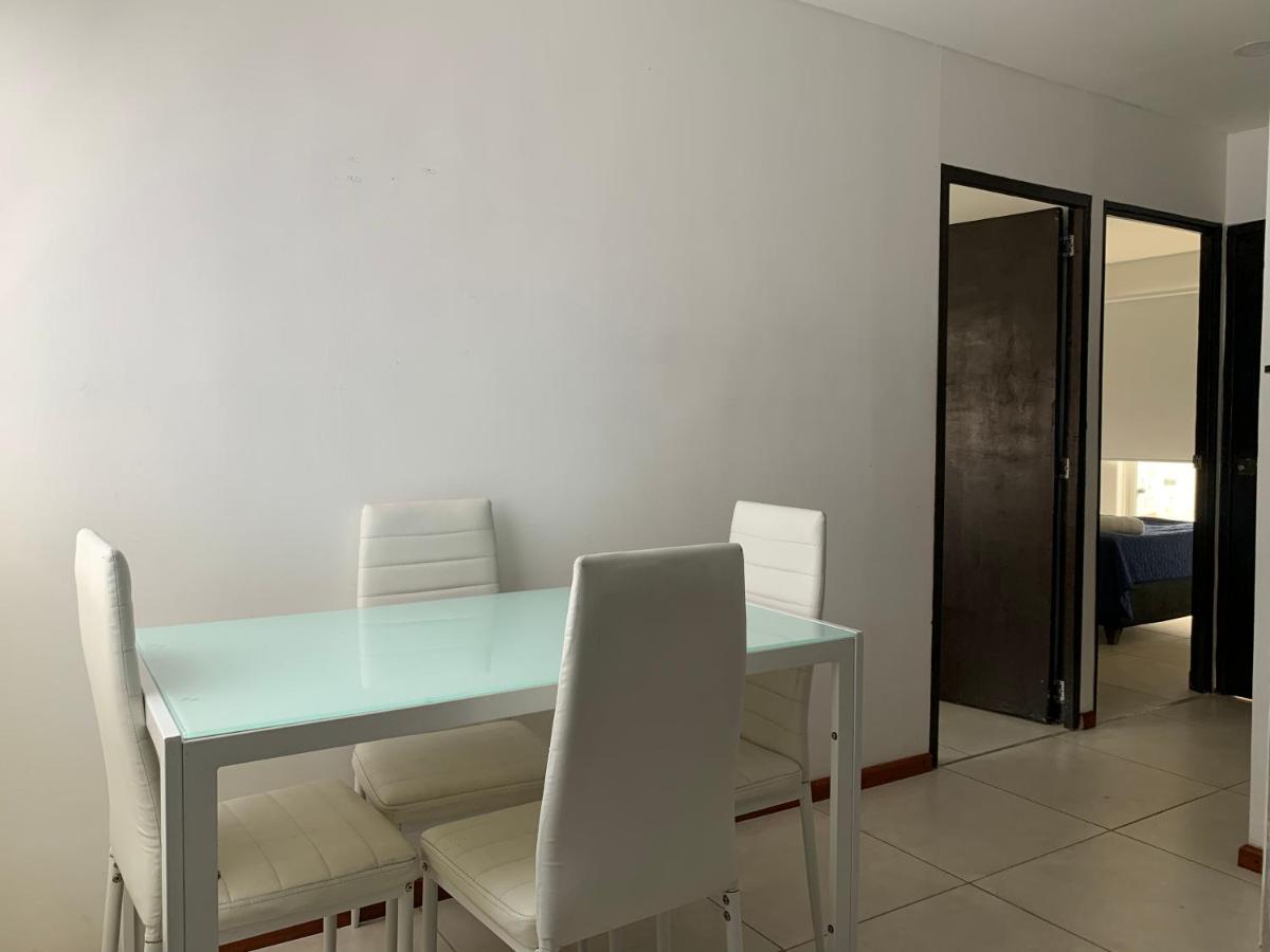 Apartamento cerca del CC Titan Plaza - Housity
