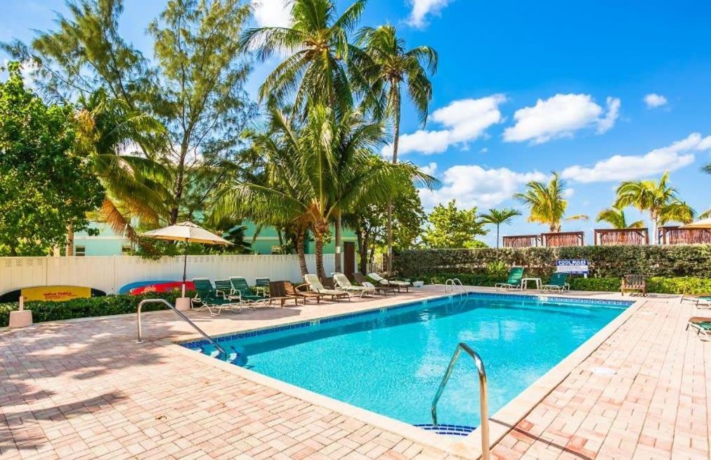 Suitetrails - Beach Living at Island Pine Villas BLAW