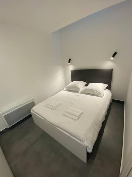 Adorable studio neuve en Saint Jean-de-Luz - Housity