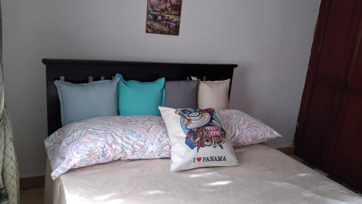 Hostal Familiar Los Girasoles - Housity
