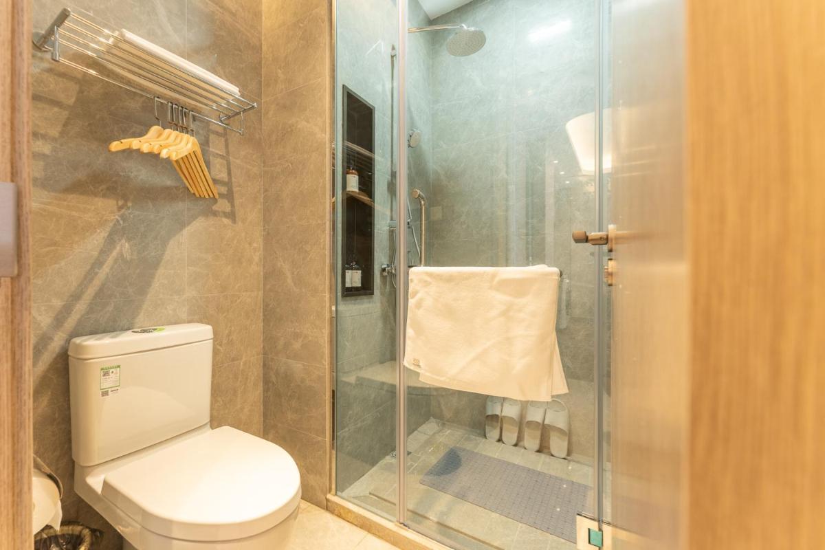 Locals Apartment Place 11 - Housity