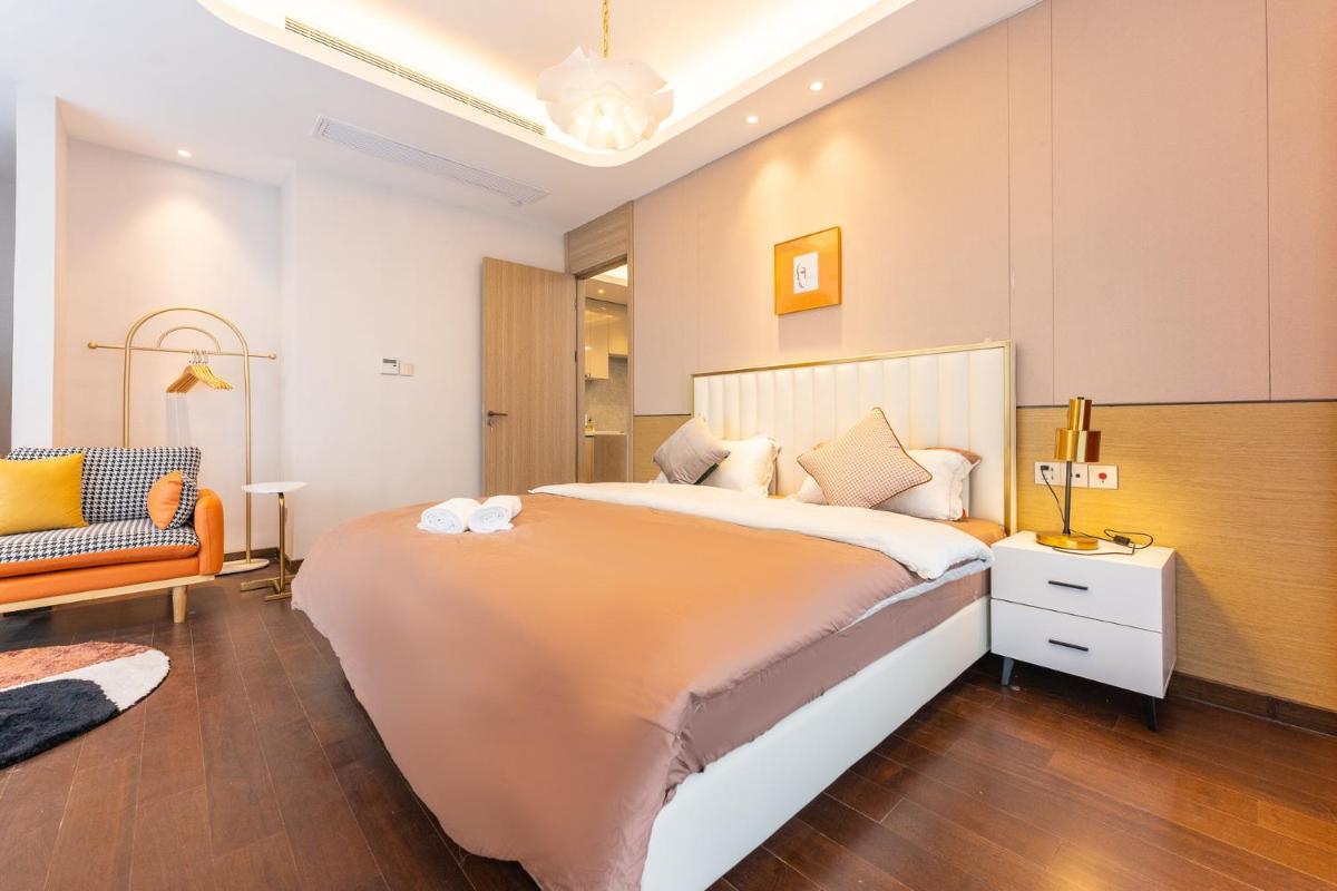 Locals Apartment House 35 - Housity