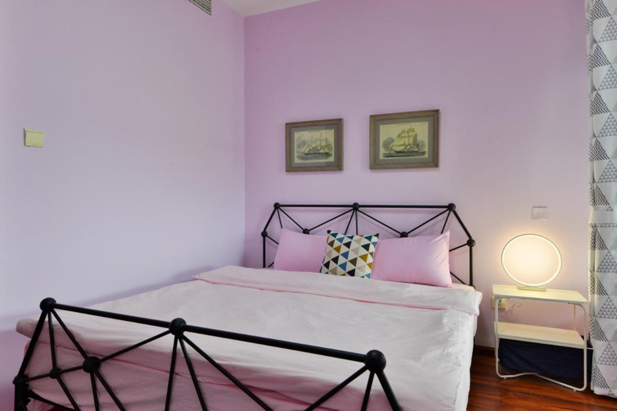 Locals Apartment House 90 - Housity