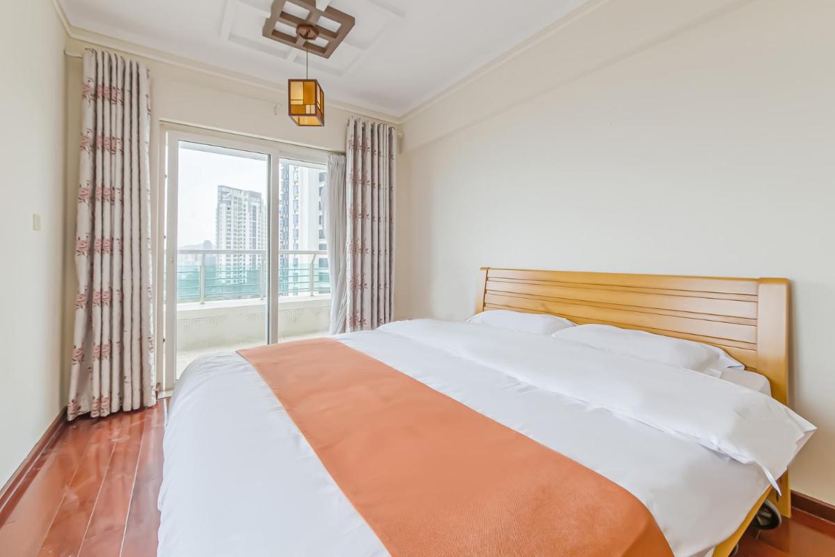 Locals Apartment House 01 - Housity