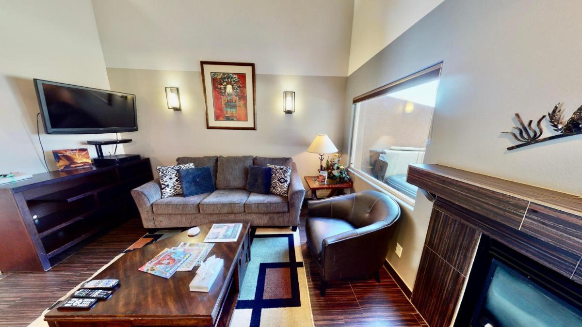 The Hacienda #3333 - Housity