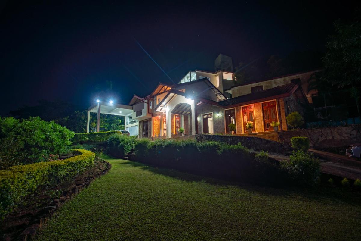 Suitetrails - The Kandyan Villa