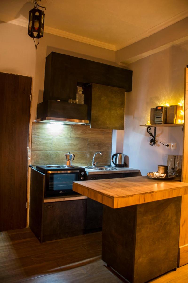 Dharma Luxury & Spa Apartment - Housity
