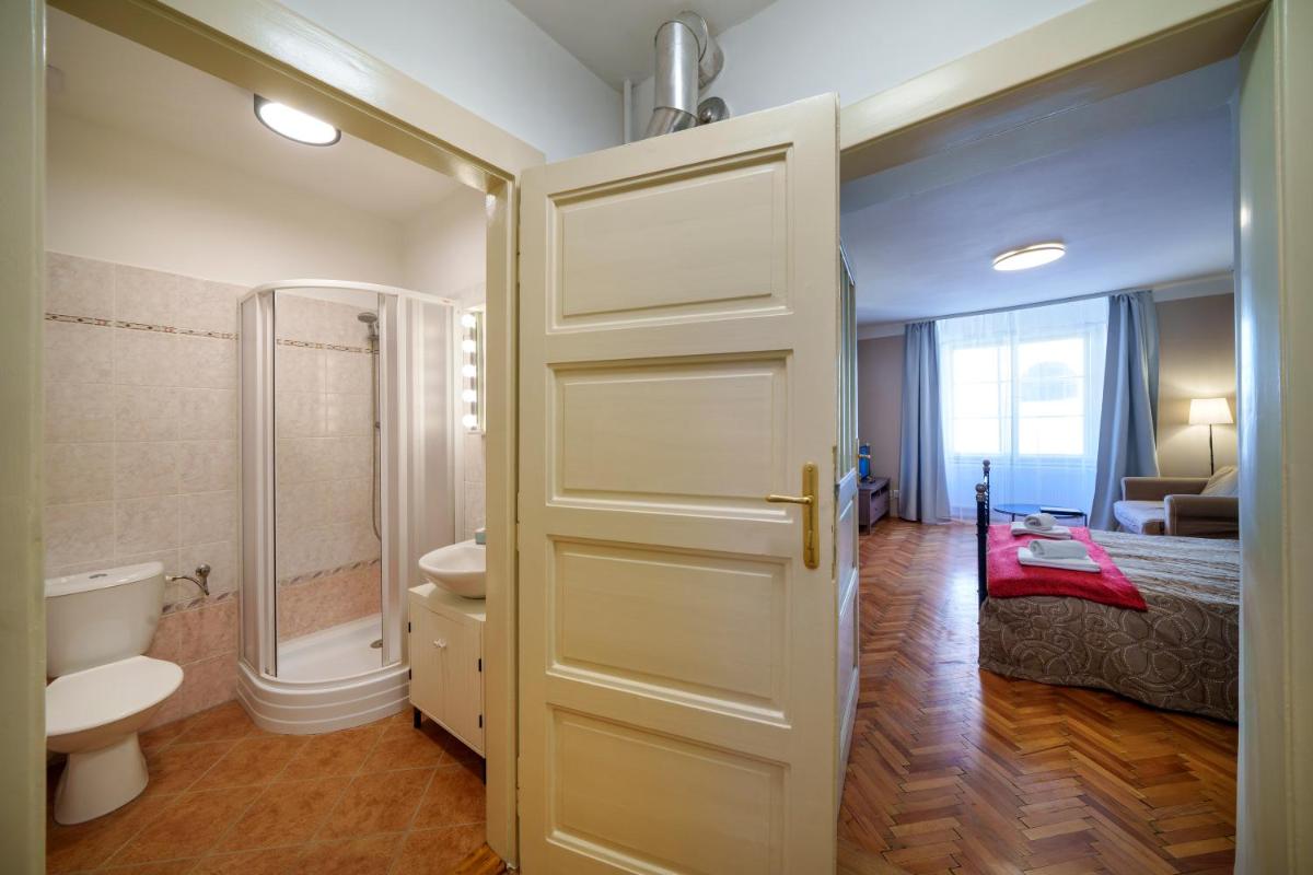 Old Town - Templova Apartments - Housity