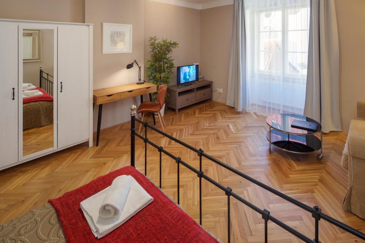 Old Town - Templova Apartments - Housity