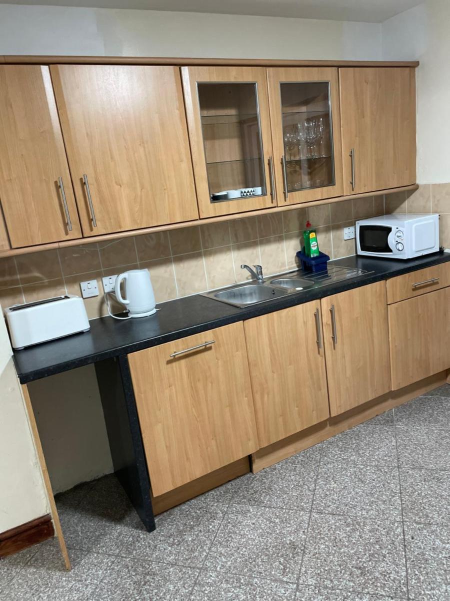 PLUMSTEAD NKY EXECUTIVE APARTMENT - Housity