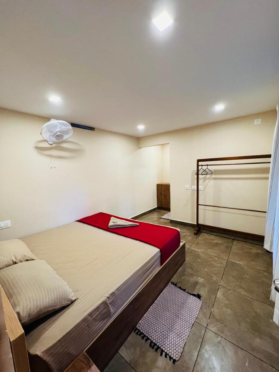 Davis Farm House - Housity