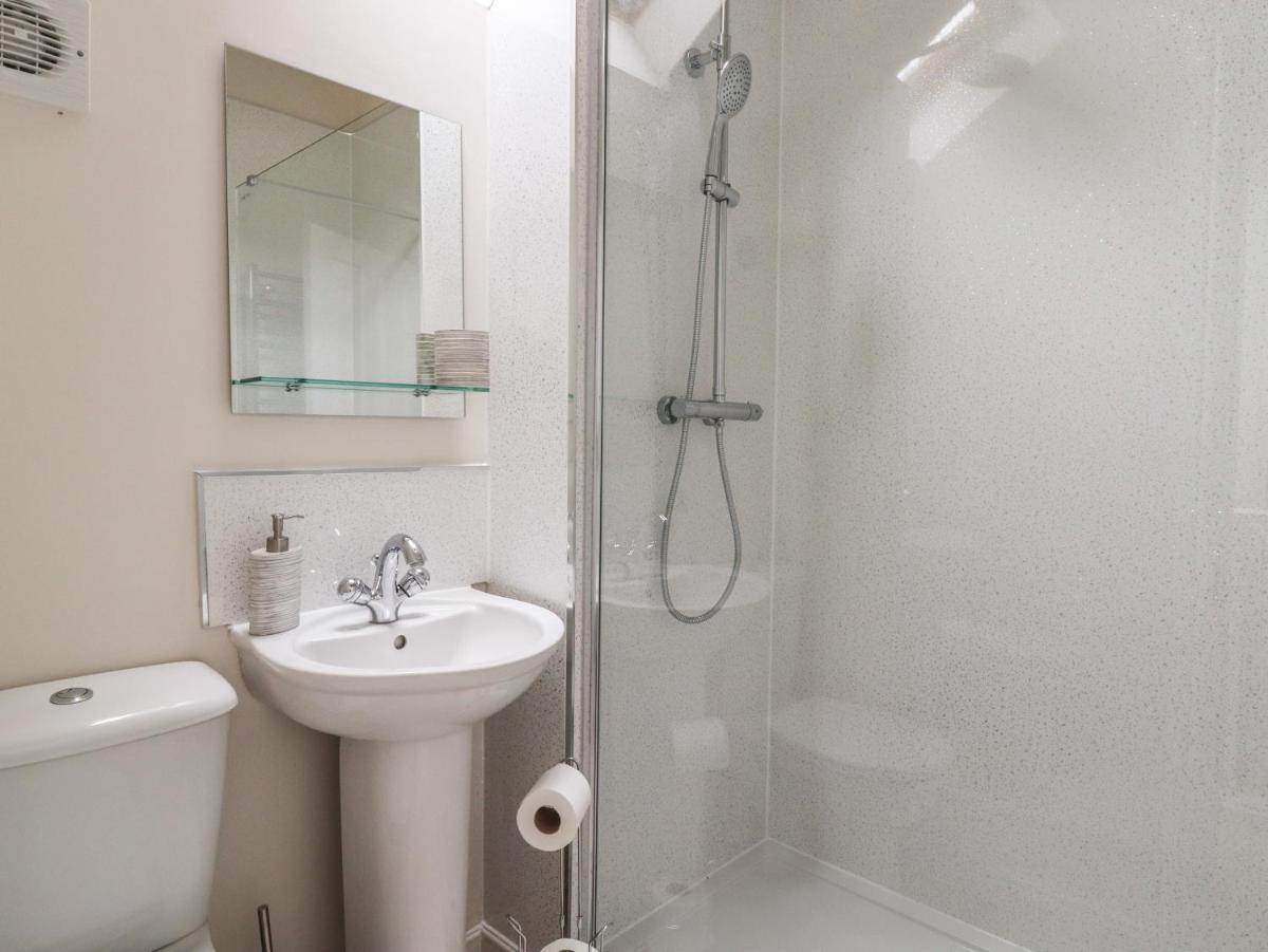 The Coach House - Housity
