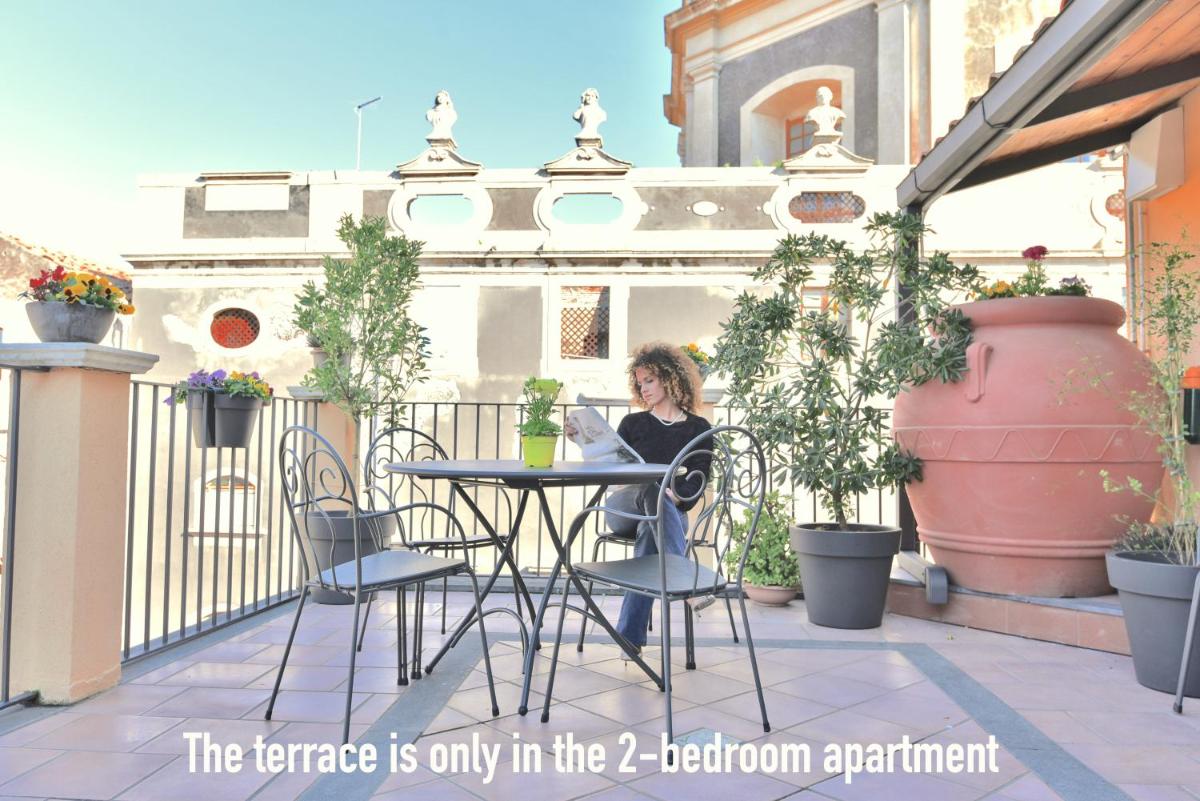 Badia Apartment - Housity