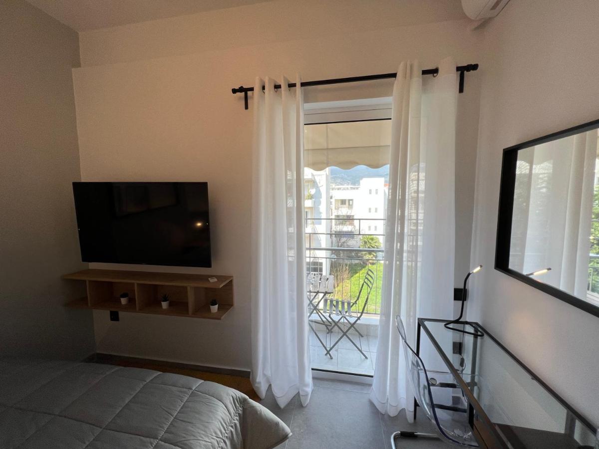 City House Premium - Housity