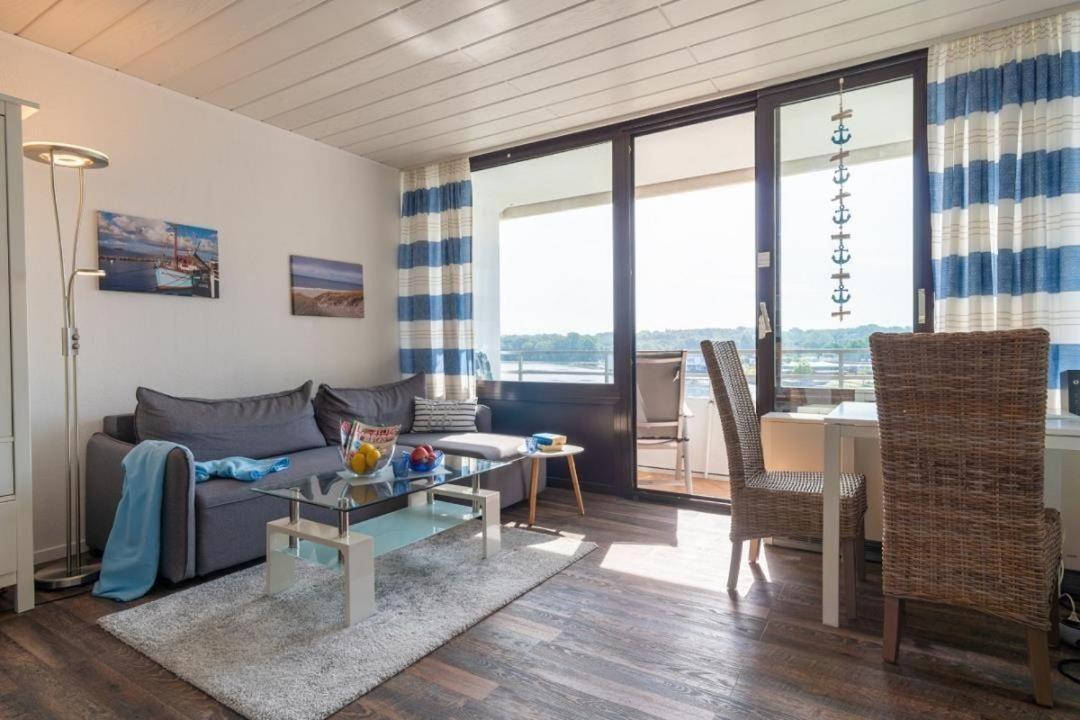 Haus-Schoene-Aussicht-Wohnung-4-17-StrandLust - Housity