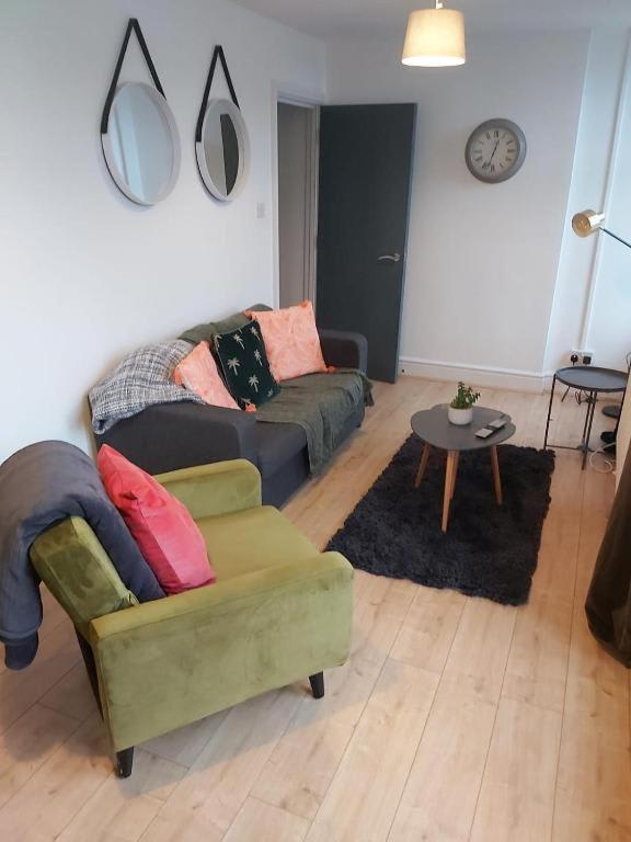 Chepstow 3 OLD LISTING - Housity