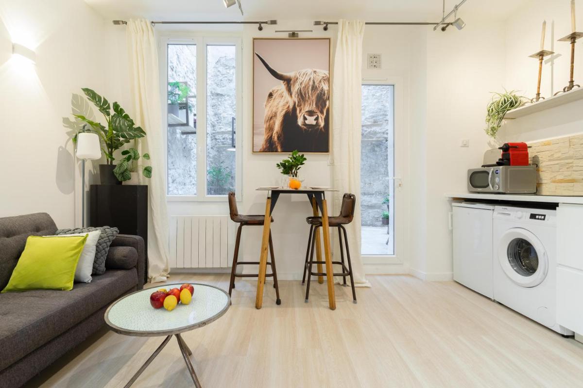Jardin Secret Studio Terrasse Panier Vieux-Port Marseille - Housity
