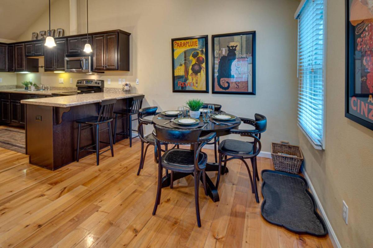 Hill St Cottage 338 - Housity