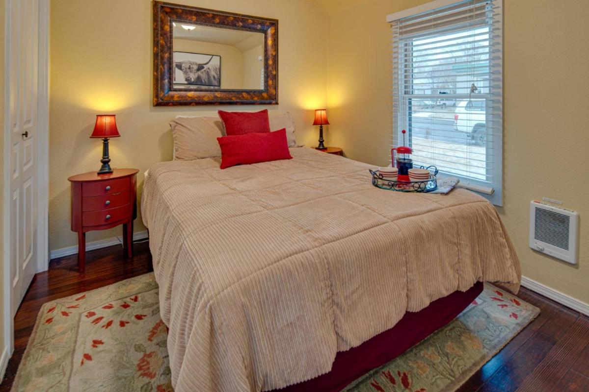 Hill St Cottage 55 - Housity