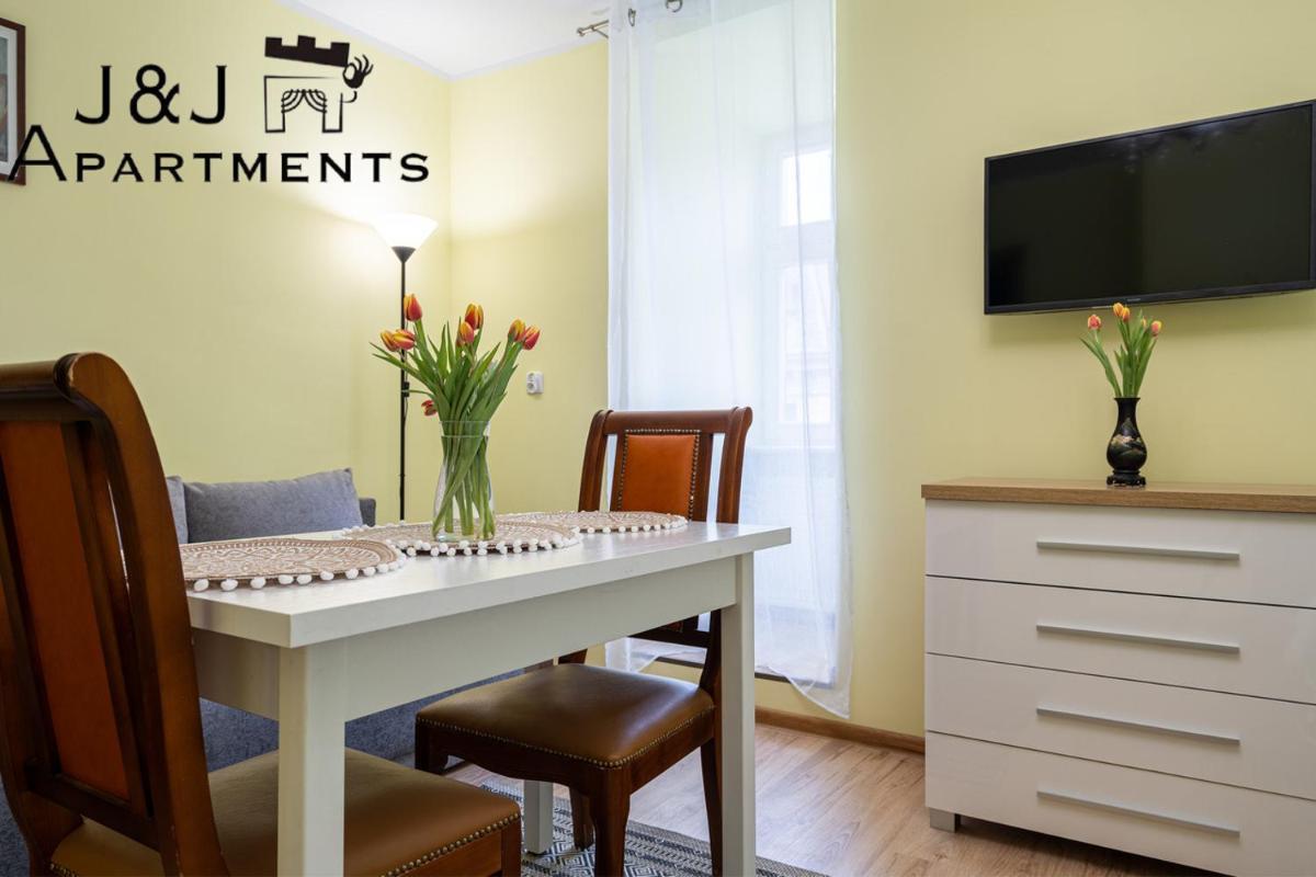 J&J Apartments, Szczytna 1 , Apartament 12 - Housity
