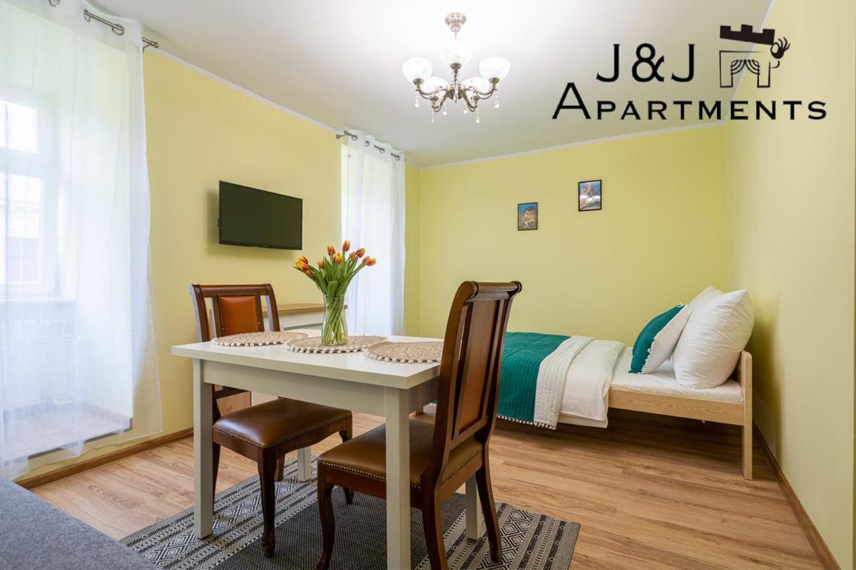 J&J Apartments, Szczytna 1 , Apartament 12 - Housity