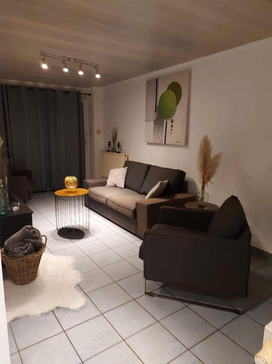 appartement rdc plein centre avec terrasse - Housity