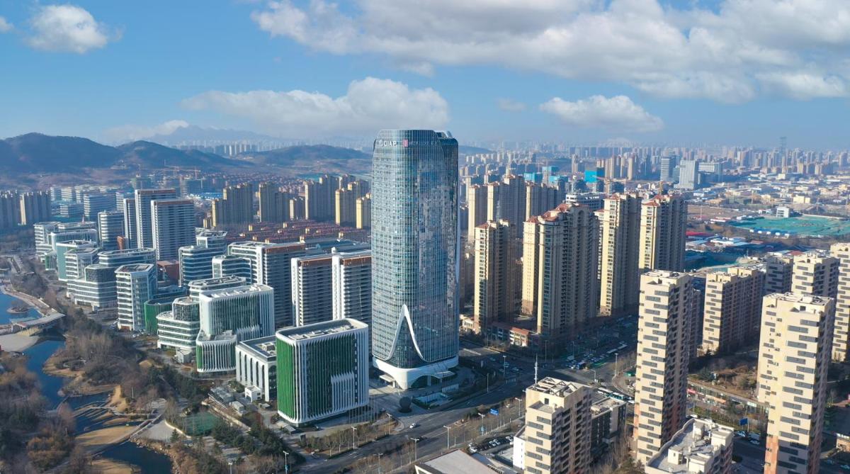 HUALUXE Hotels and Resorts Qingdao Licang - Housity