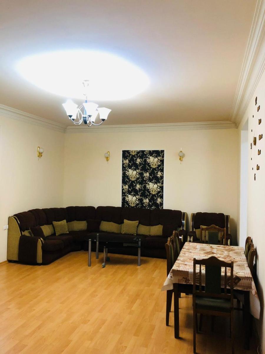 Apartment on Kievyan Street - Housity