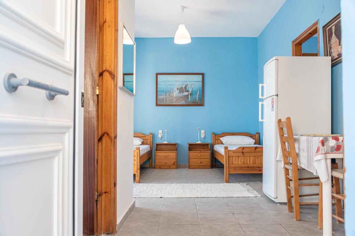 Doria's Seaview Apartment at Keratokampos II - Housity