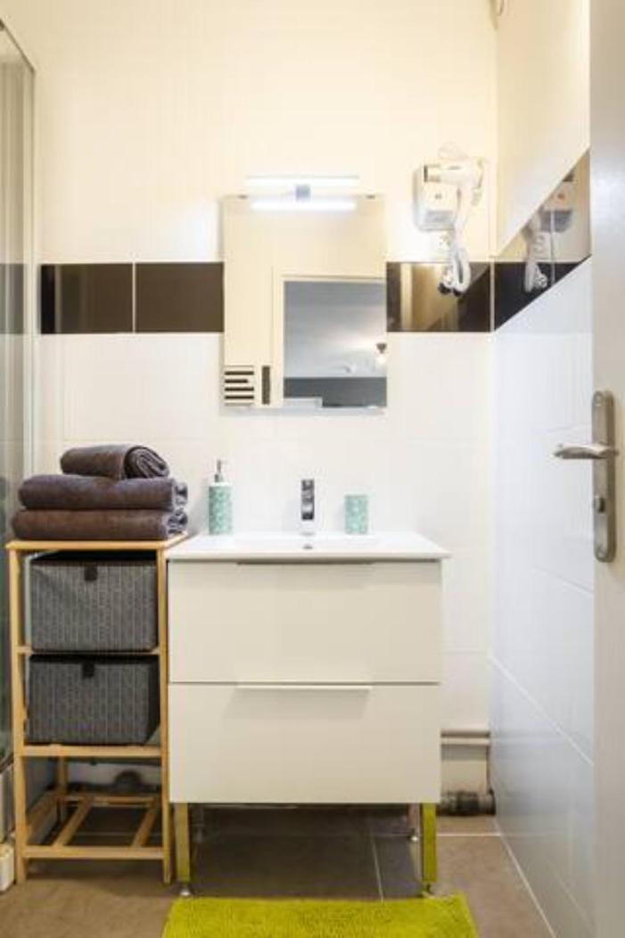 PARIS Proche : Studio tranquille et cosy - Housity